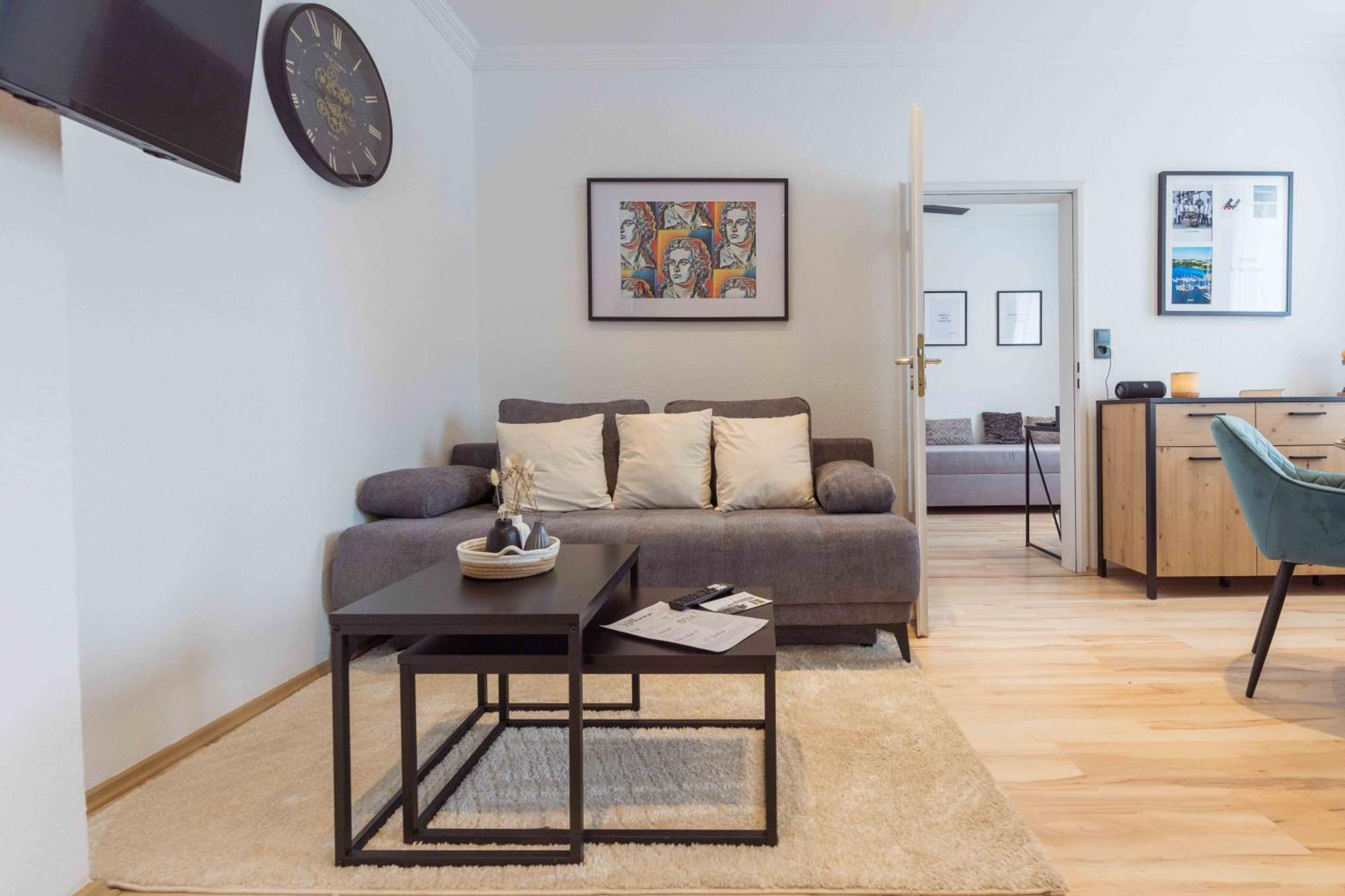 Schillerapartment Hof, Kueche, 24H Digital-Checkin, Parkplatz, Wlan250Mbit Hof  Zewnętrze zdjęcie