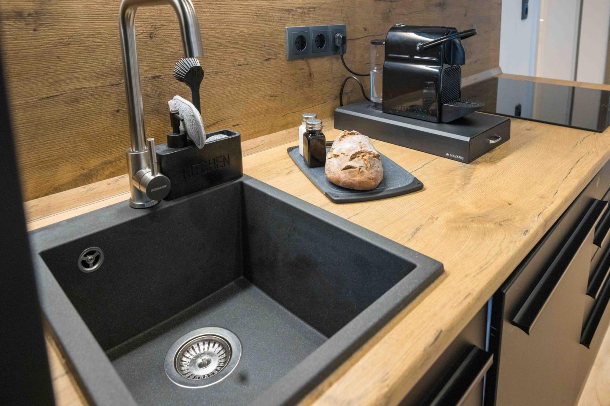 Schillerapartment Hof, Kueche, 24H Digital-Checkin, Parkplatz, Wlan250Mbit Hof  Zewnętrze zdjęcie