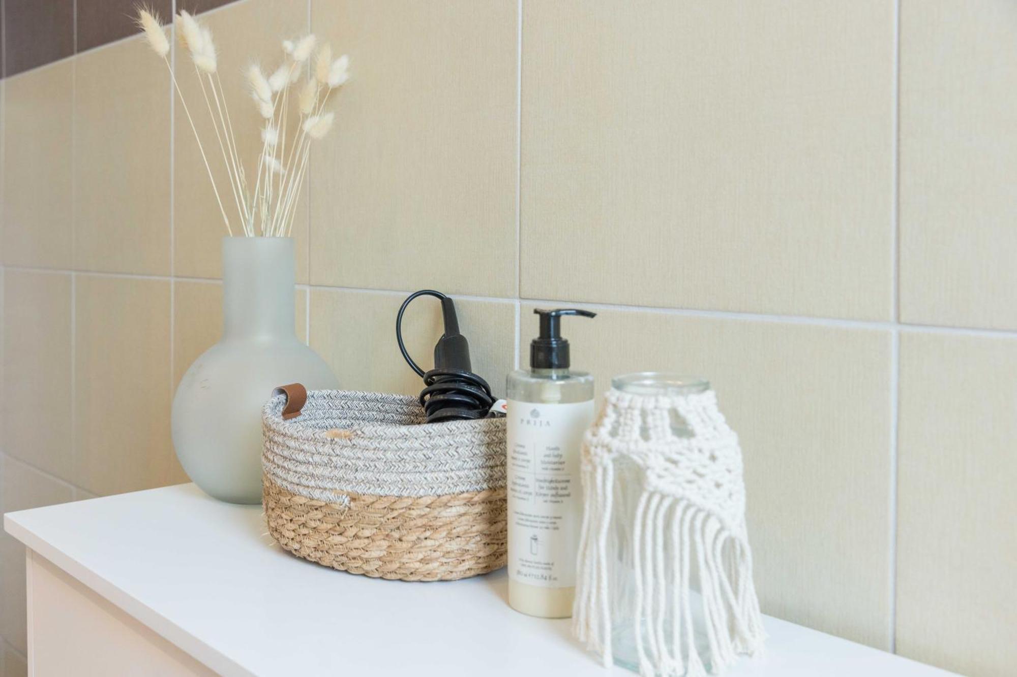 Schillerapartment Hof, Kueche, 24H Digital-Checkin, Parkplatz, Wlan250Mbit Hof  Zewnętrze zdjęcie