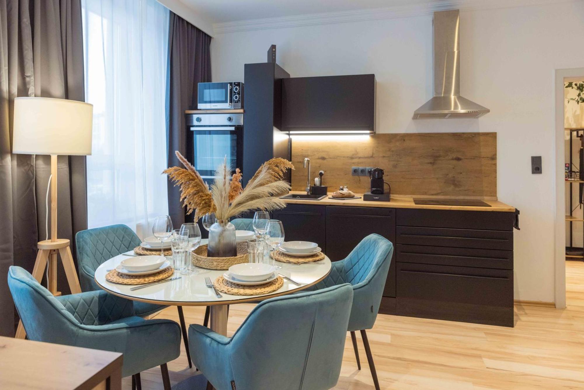 Schillerapartment Hof, Kueche, 24H Digital-Checkin, Parkplatz, Wlan250Mbit Hof  Zewnętrze zdjęcie